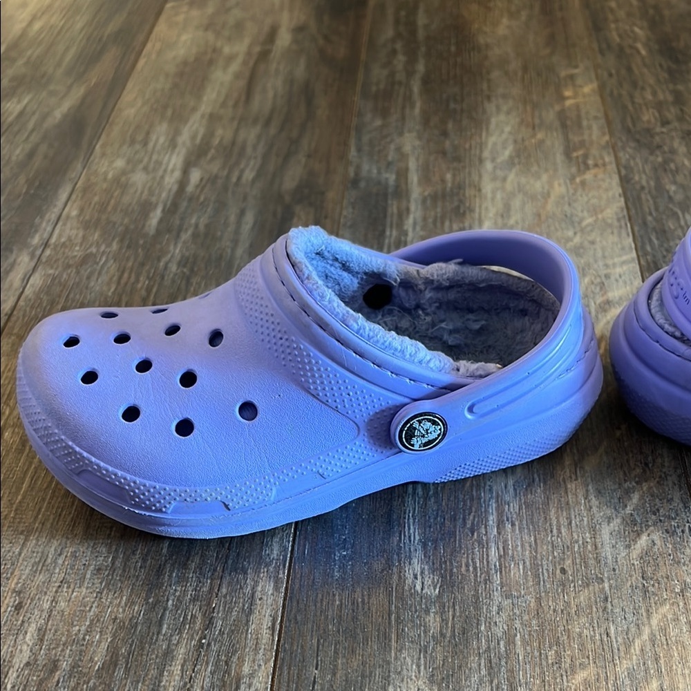 CROCS Purple Clog Shoes - Picture 9 of 10